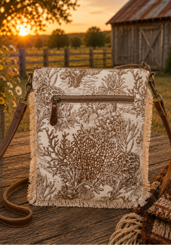 LOOM TAPESTRY VINTAGE CROSSBODY BAG