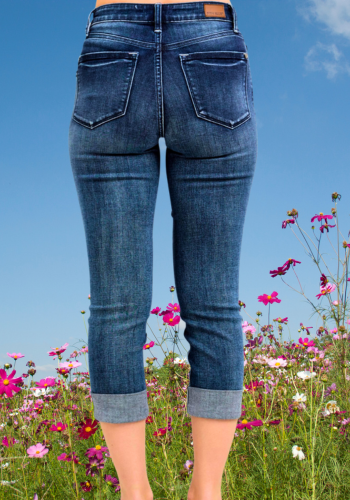 JUDY BLUE DARK WASHED CUFFED CAPRI