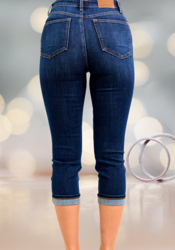 JUDY BLUE HIGH WAIST CAPRI WITH SINGLE CUFF
