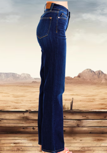 JUDY BLUE HIGH WAIST STRAIGHT LEG JEAN