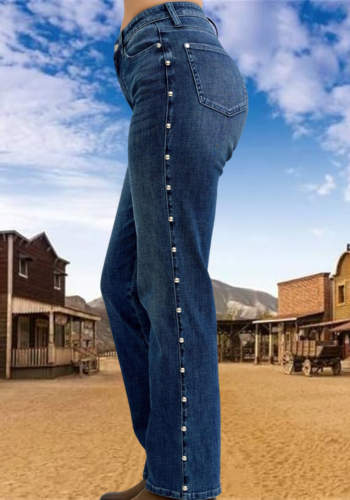 JUDY BLUE HIGH WAIST DOME STUDS DELATIL JEANS
