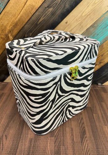 COWGIRL KEEPSAKE MAKEUP BOX