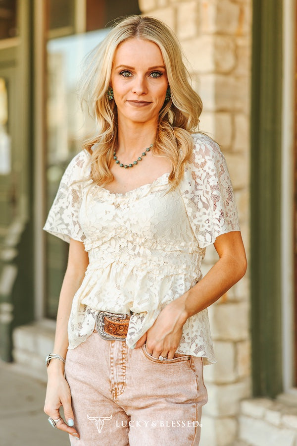 IVORY LACE SHORT SLEEVE BLOUSE WITH RUFFLE DETAIL